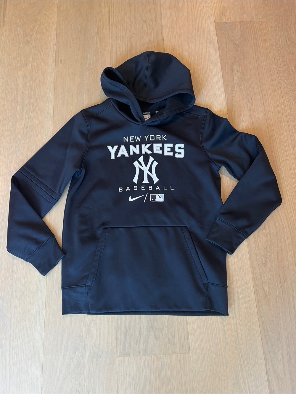 Nike New York Yankees Dark Blue Pullover ThermaFit Hoodie youth M